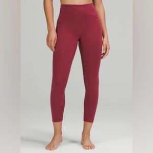 Lululemon 25” InStill High-Rise leggings Color: Mulled Wine Size: 6
